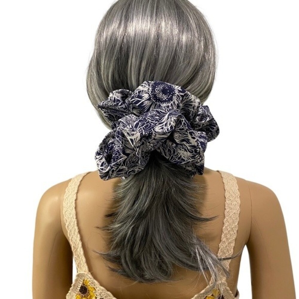 Hair Scrunchie. Multicolor. XL. Blue/White Floral. Resortwear. Hair Scrunchies.
